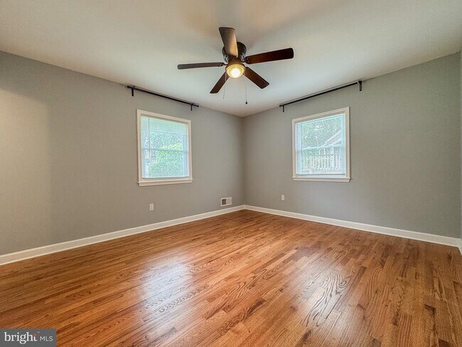 Building Photo - 2396 Mizzen Pl