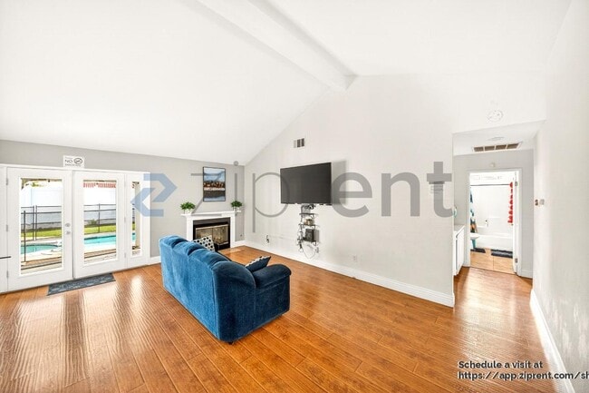 Building Photo - 1745 Buckeye St