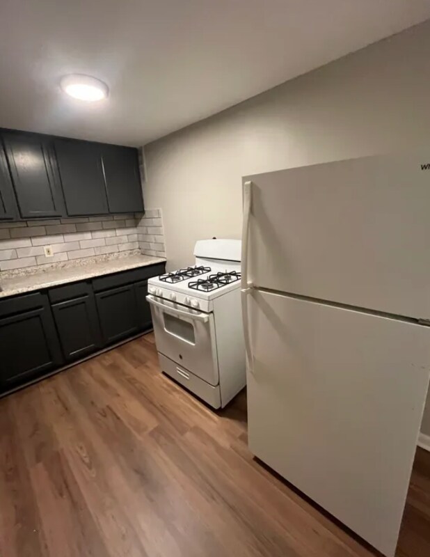 Building Photo - 2 Leonard St