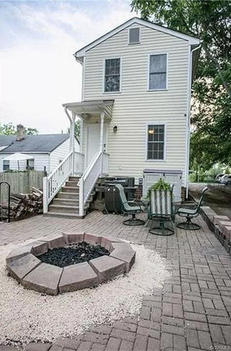 Building Photo - 1107 Sumpter St