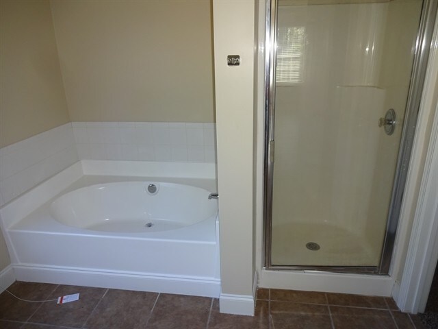 Building Photo - 2820 Wadley Ln