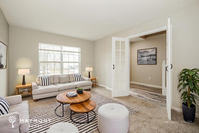 Building Photo - 604 Herrogate Square