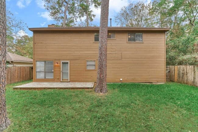 Building Photo - 3 Field Flower Ct