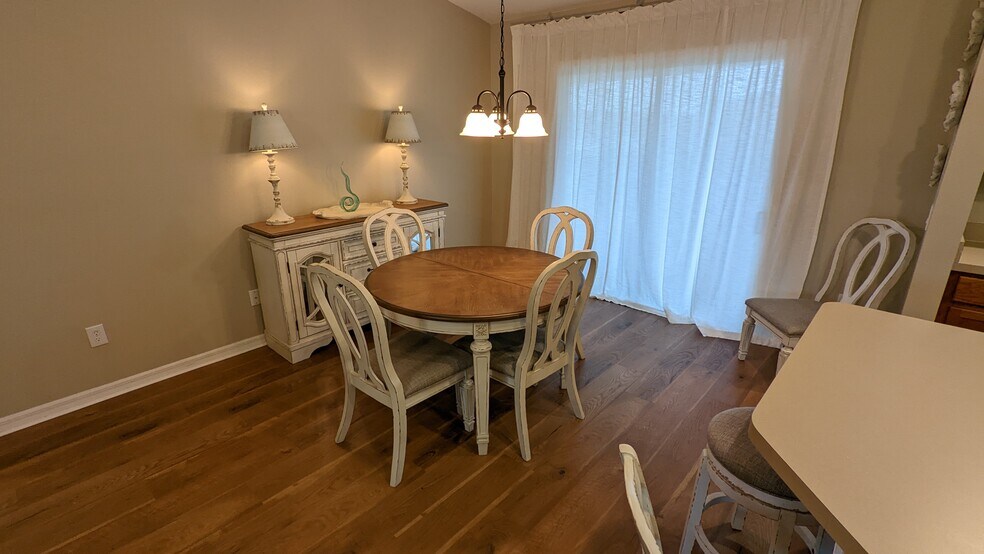 Building Photo - 3156 Brine Way