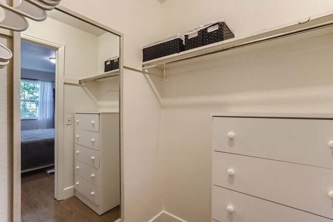 Building Photo - Charming Boulder Condo with Deck, Steps to...