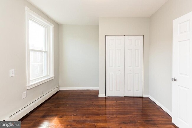 Building Photo - 1510 S Dover St