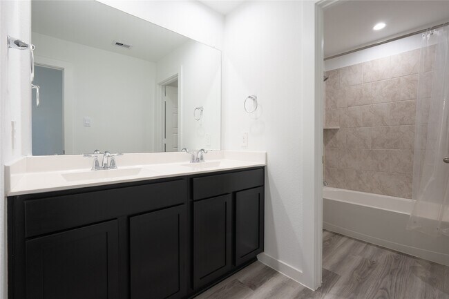 Building Photo - 12327 Brandenburg Gate Rd