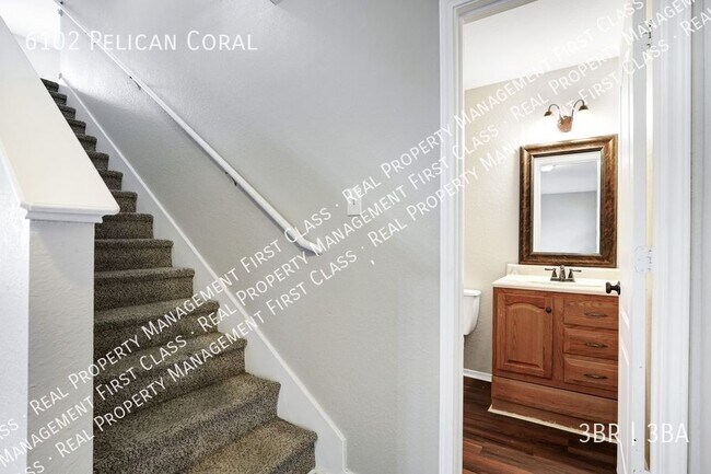 Building Photo - 6102 Pelican Coral