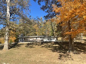 Building Photo - 13932 W Old Nashville Rd