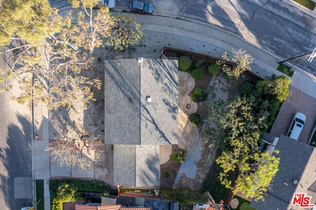 Building Photo - 24440 Martha St