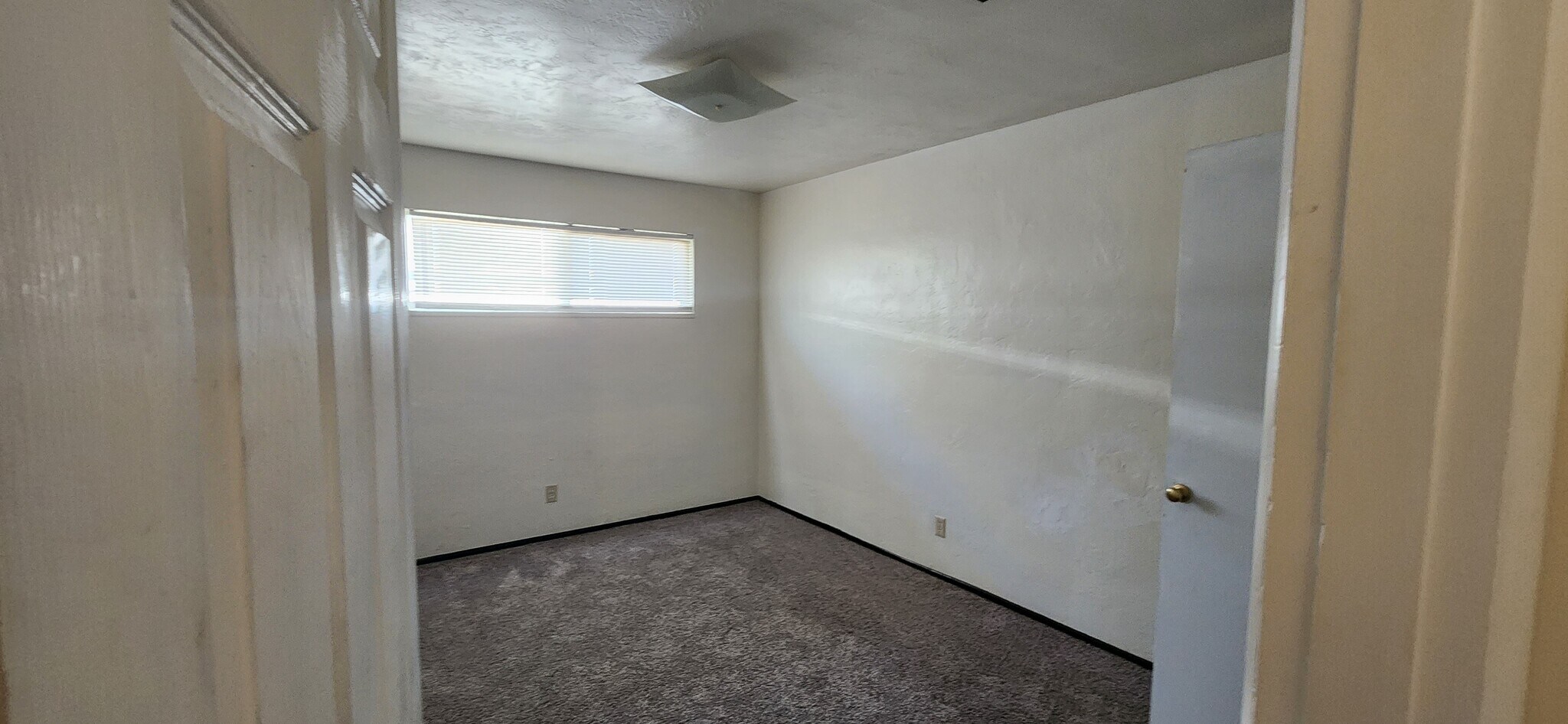 Building Photo - 514 Fairmount St