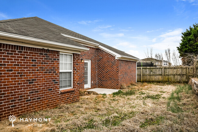 Building Photo - Cute Ranch Home!