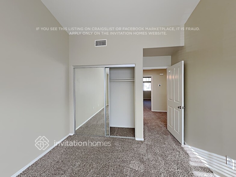 Building Photo - 13280 Dronfield Ave