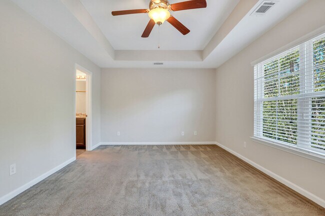Building Photo - 100 Cantle Dr