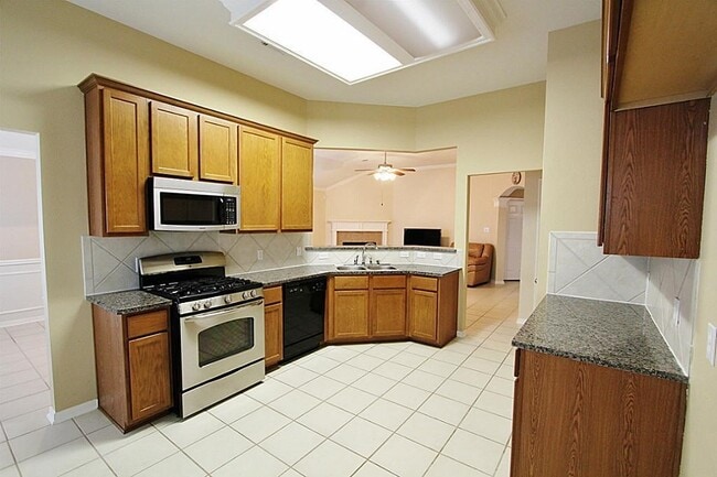 Building Photo - 22119 Torricelli Ln