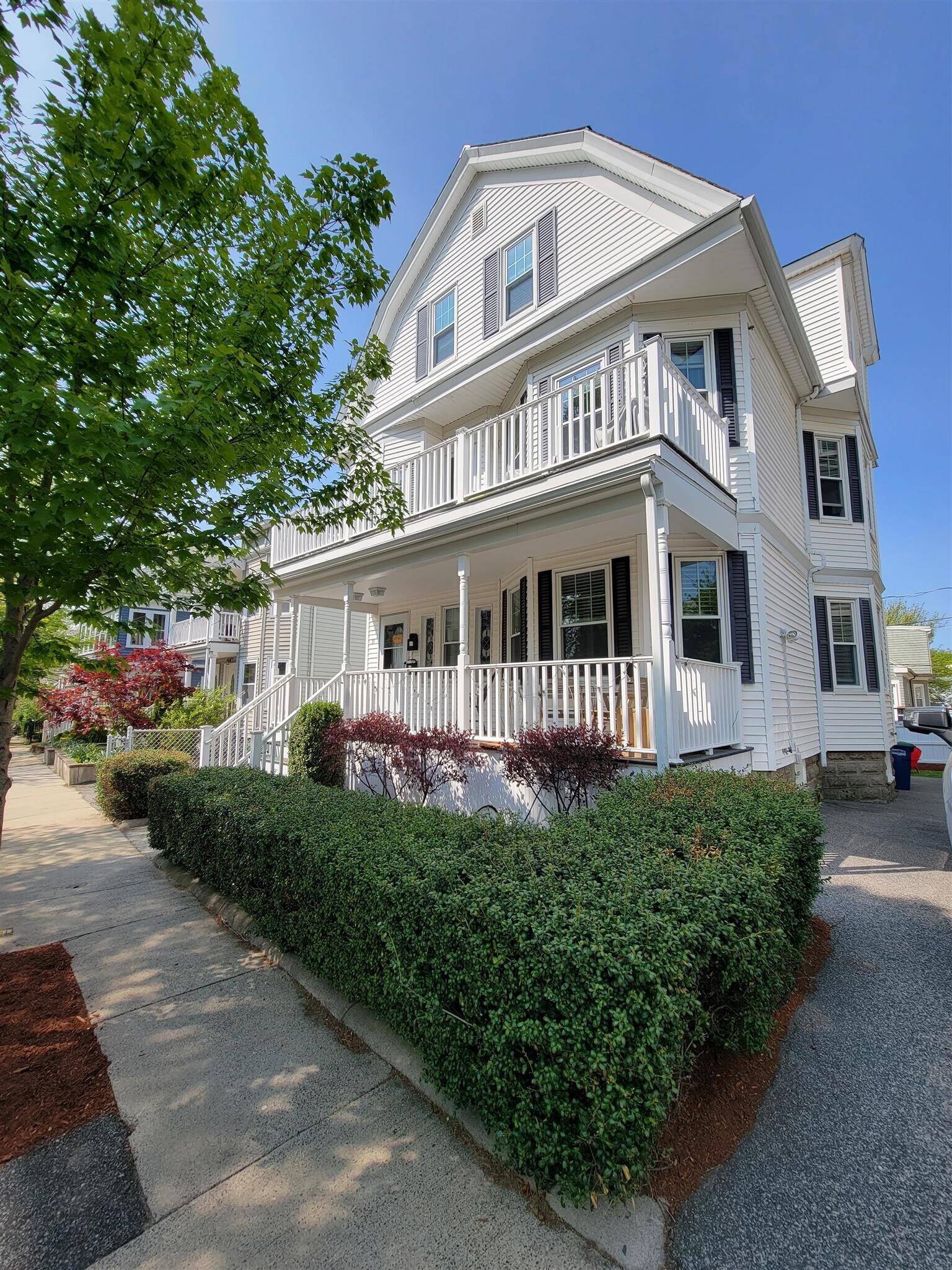 Building Photo - 33 Electric Ave