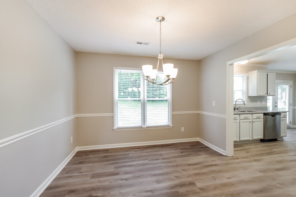 Building Photo - 4204 Hounds Run Dr