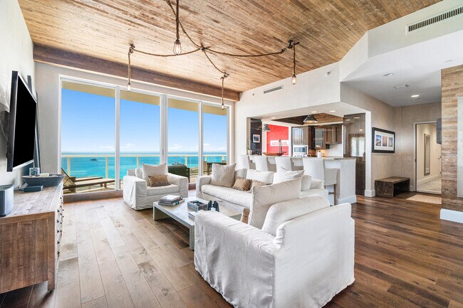Building Photo - 2700 N Ocean Dr