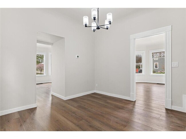 Building Photo - 3401 Pillsbury Ave