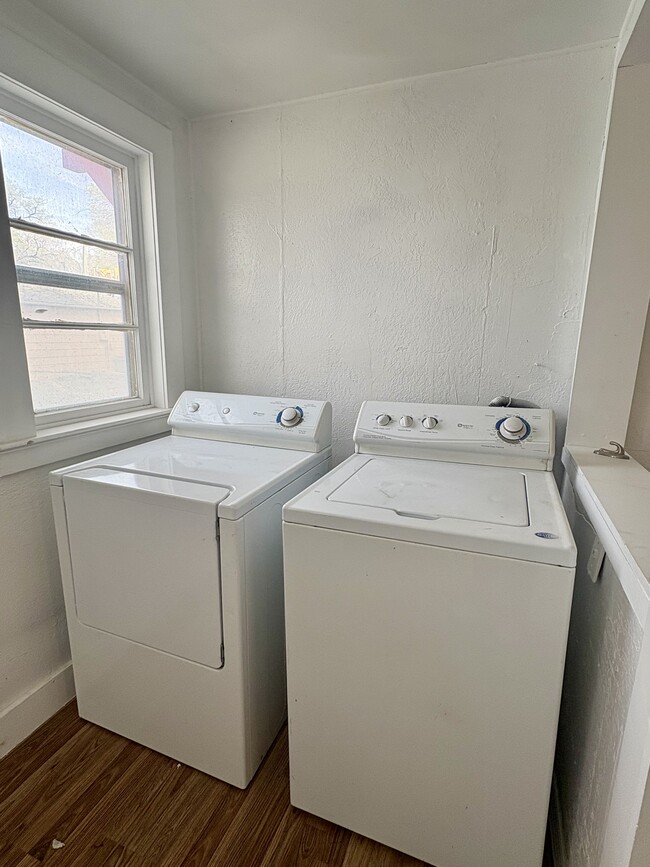 Building Photo - 1345 Cornell Ave