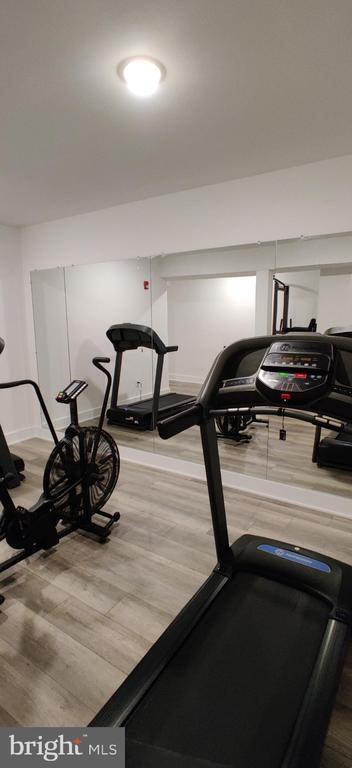 Building Photo - 812 N 16th St