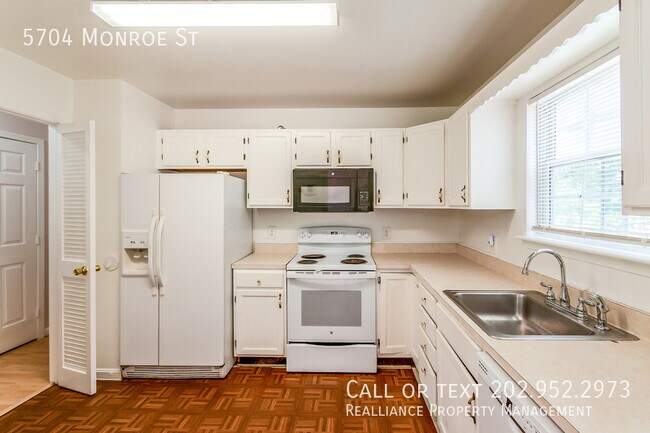 Building Photo - 5704 Monroe St