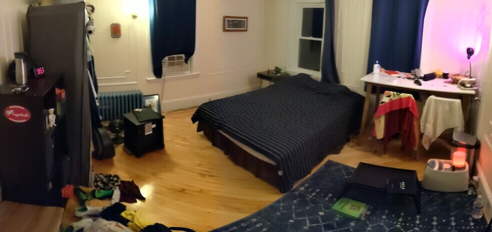 Building Photo - 4 Waban St
