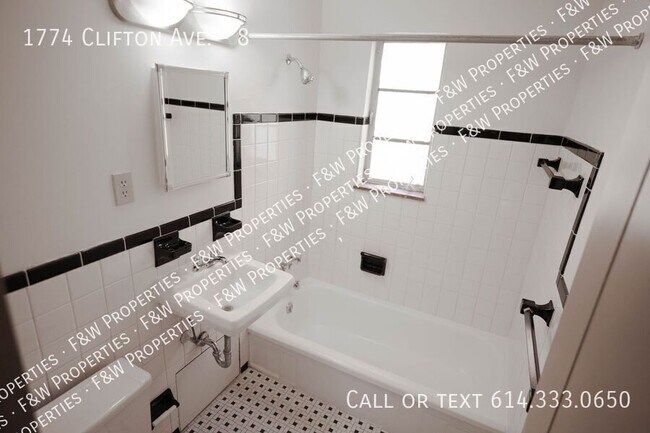 Building Photo - 1774 Clifton Ave