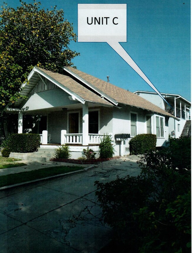 Building Photo - 130 N Ivy Ave