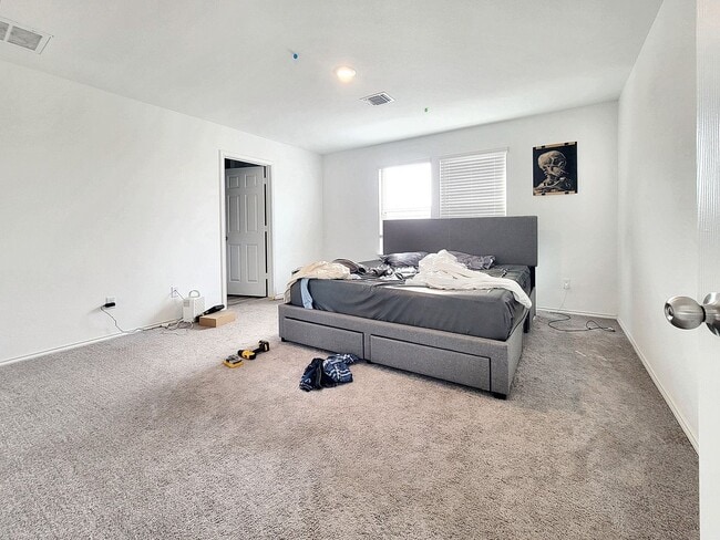 Building Photo - 517 Sour Cherry Ln