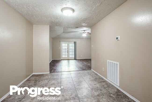 Building Photo - 20235 Timber Forest Dr