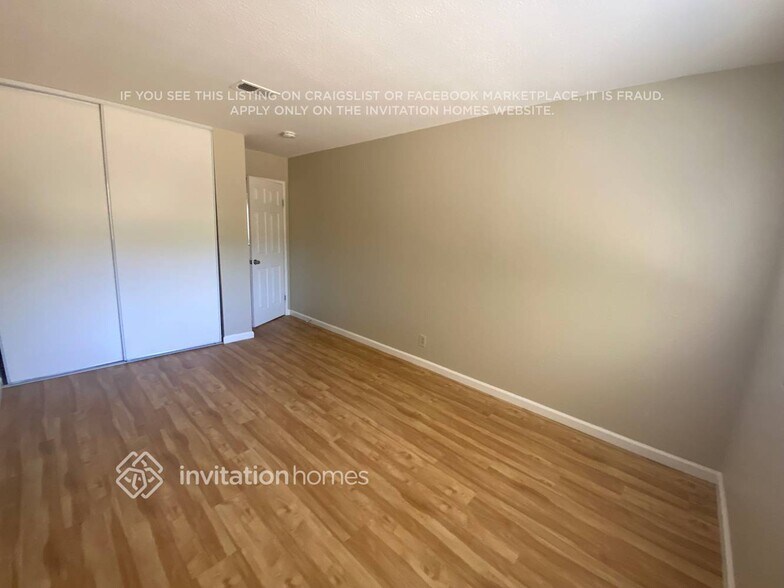 Building Photo - 118 Croydon Ct