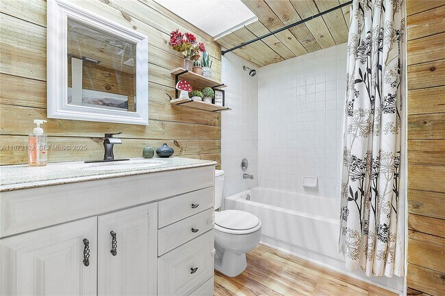 Building Photo - 12901 SW 15th Ct