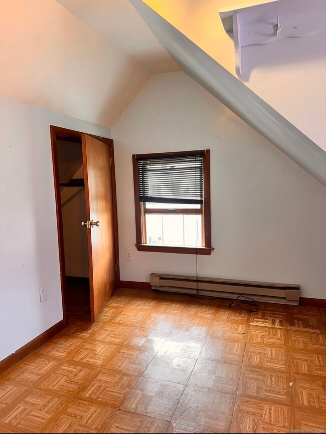 Building Photo - 22 Hodge Ave