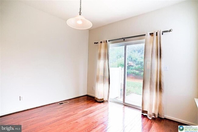 Building Photo - 339 Pennycress Rd