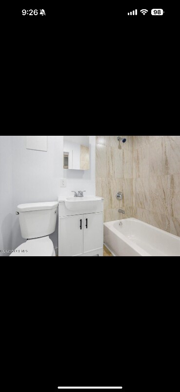 Building Photo - 1709 48th St