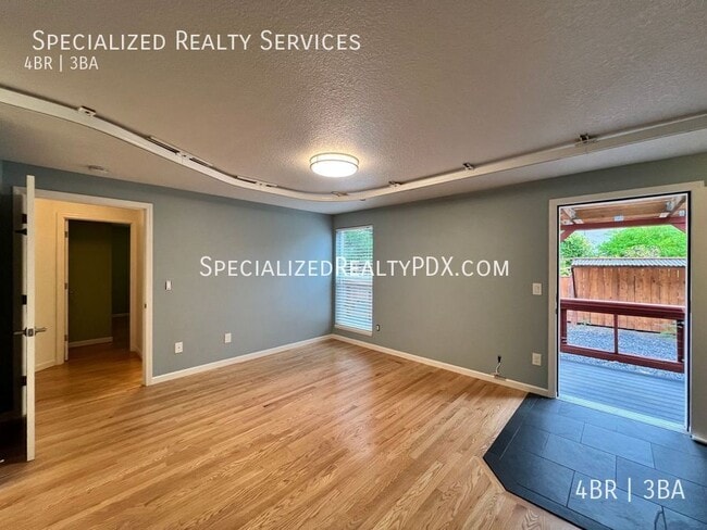 Building Photo - 5749 NE Harvest St