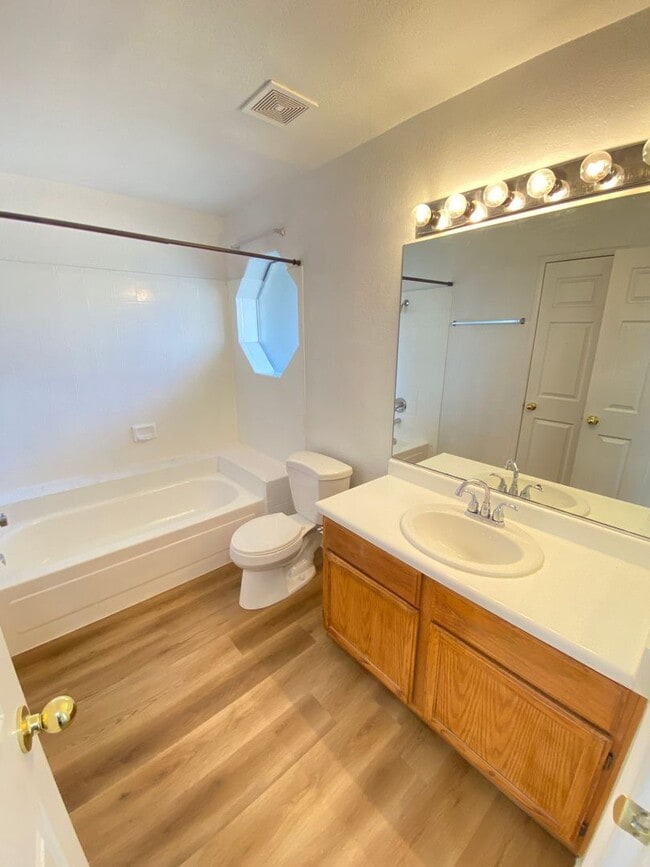 Building Photo - Charming 1 Bed/1Bath  2-Story Condo nestled in this Beautifully Gated Community in Spring Valley!