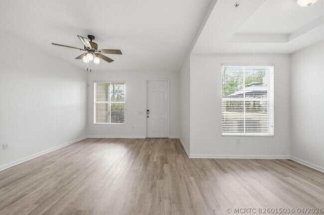 Building Photo - 4501 Mimosa Terrace