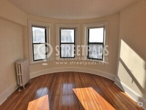 Building Photo - 2 bedroom in Cambridge MA 02139