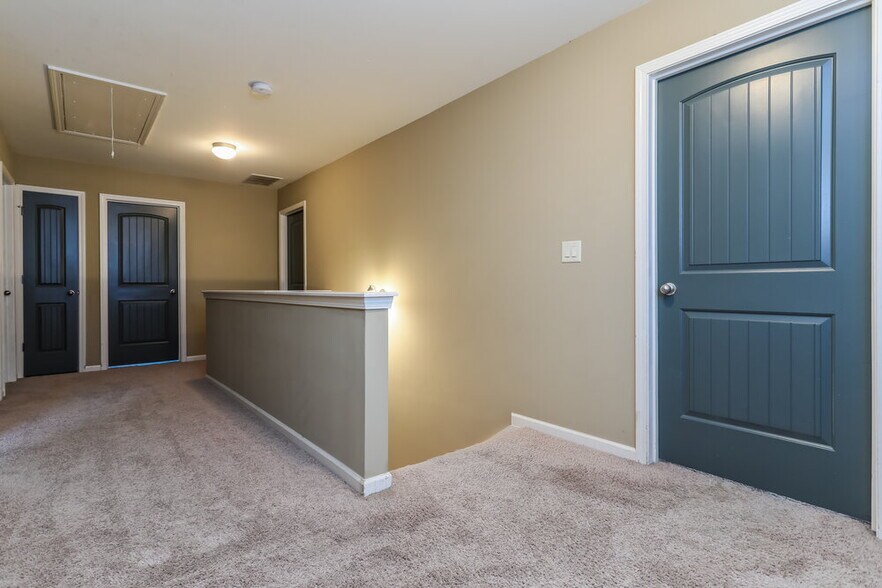 Building Photo - 3578 Rock Elm Ct