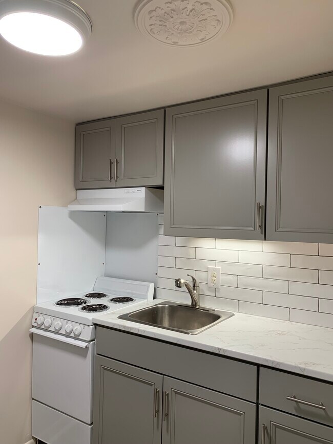 Ready to cook? :-) - 208 S Elm St