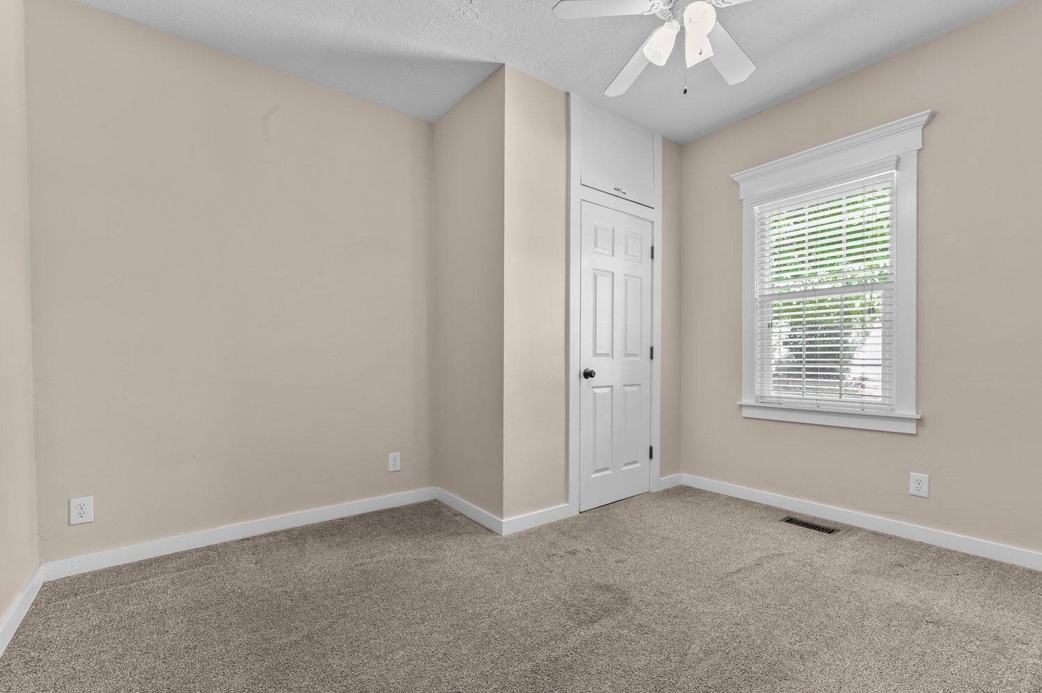 Building Photo - 503 E 900 S