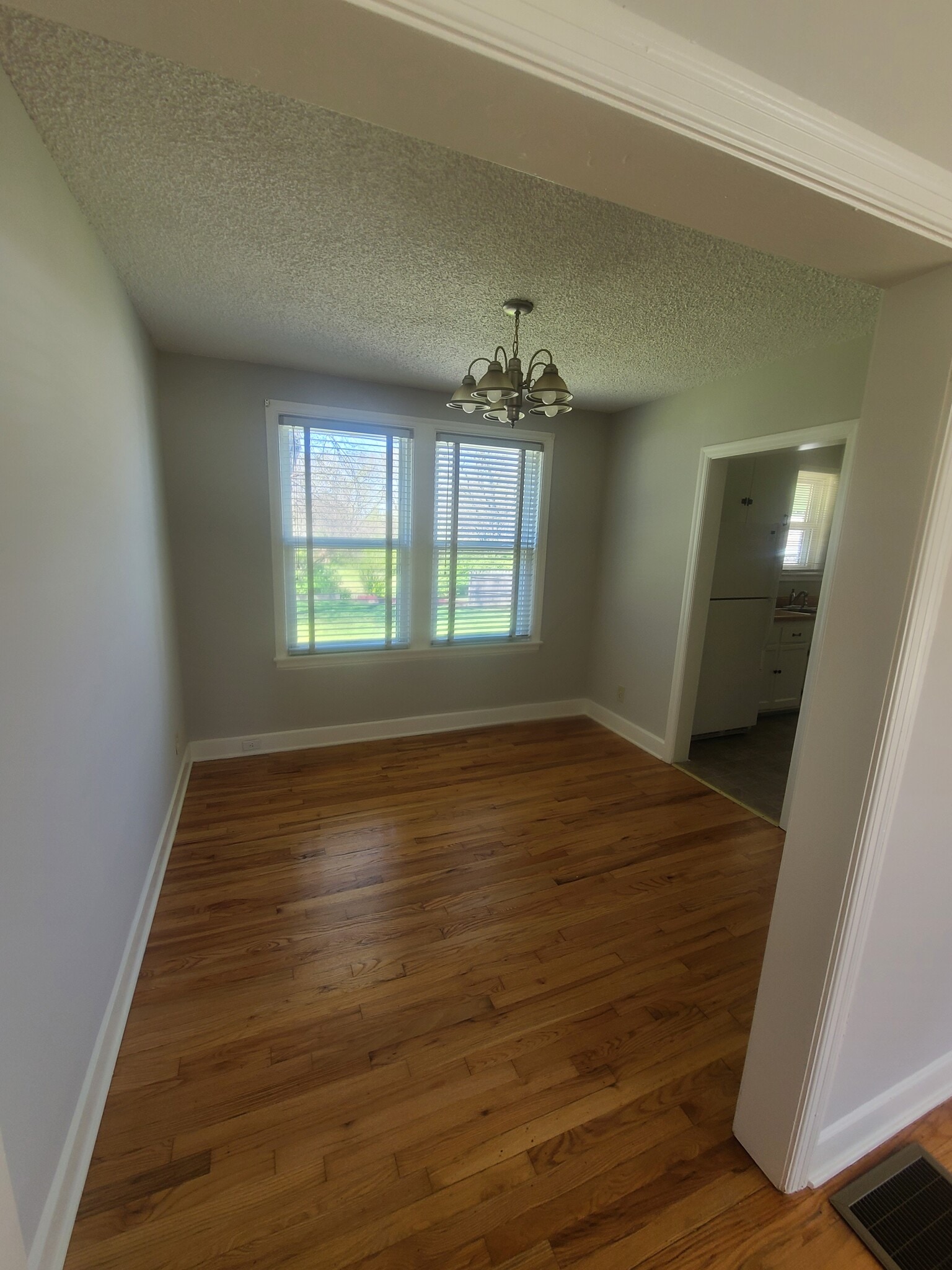Dinning room - 1311 Haysboro Ave