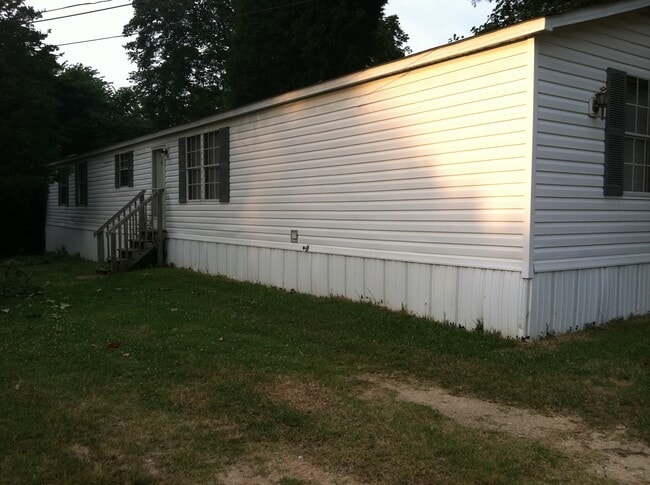 Building Photo - 174 Paul Workman Rd