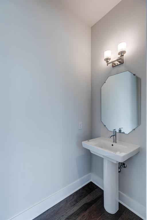 Building Photo - 4600 Freedom Dr