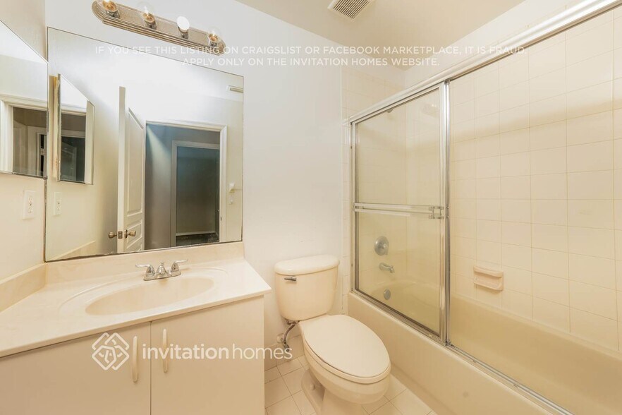 Building Photo - 5101 Starblaze Dr