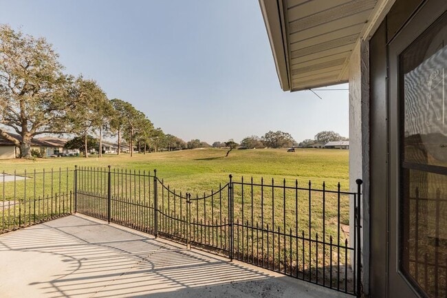 Building Photo - 673 Augusta Rd