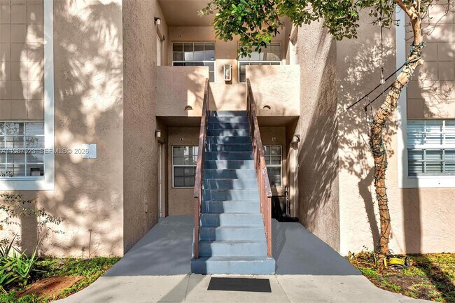 Building Photo - 1701 NW 96th Terrace