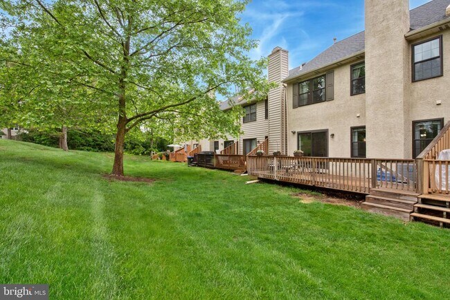 Building Photo - 1415 Aspen Ct